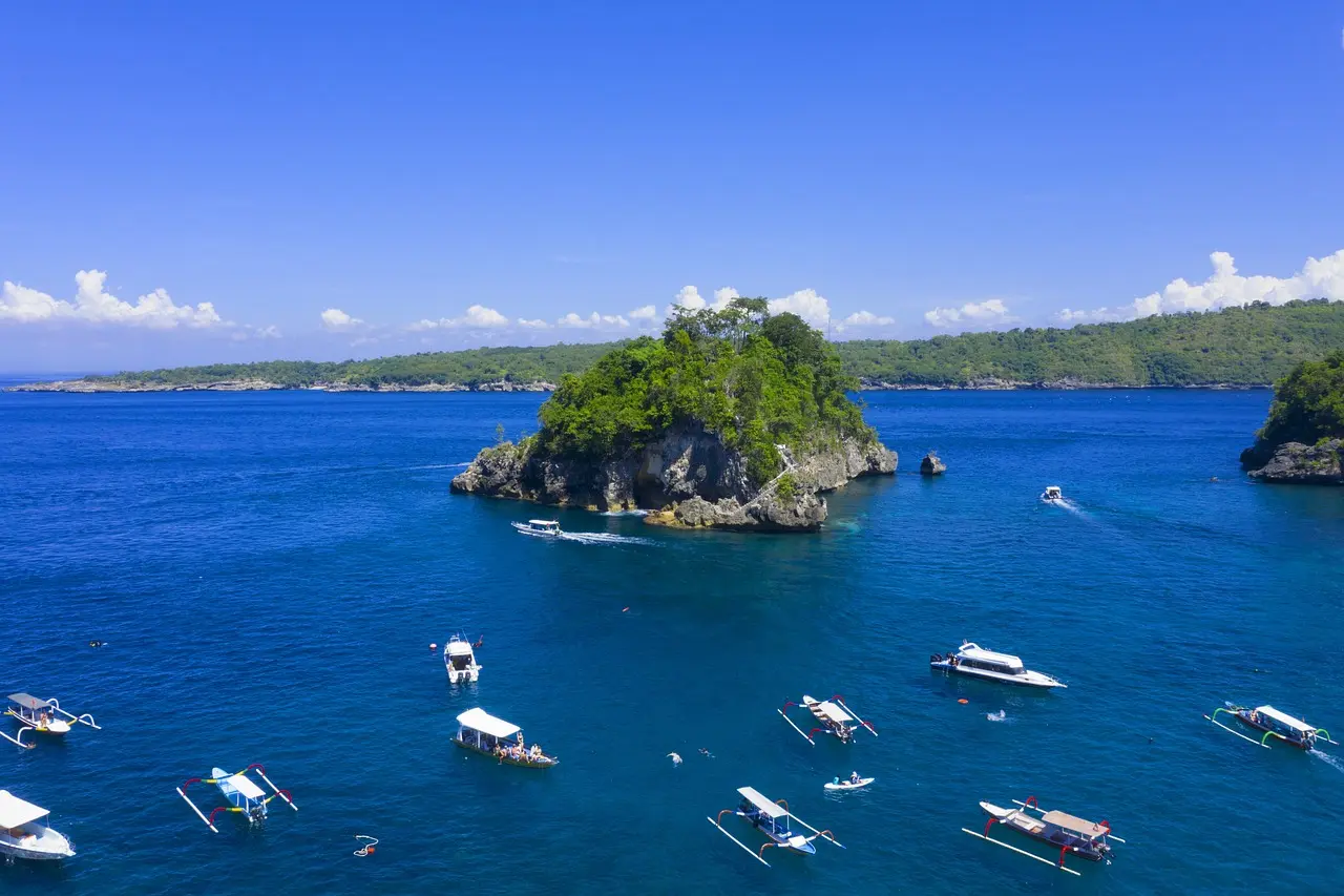Bali Nusa Penida turquoise beach view